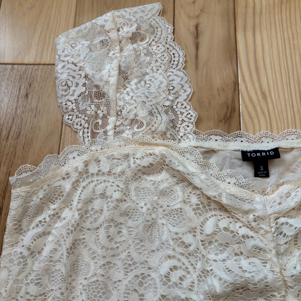 NEW Torrid Stretch Lace Sweetheart Cinch Front Top Plus Size 3X - Picture 3 of 10